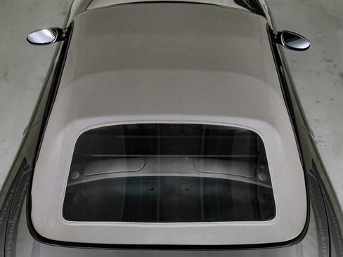 Used 2001 Porsche 911 Carrera RWD image 38