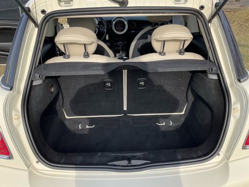 Used 2012 MINI Cooper S image 17