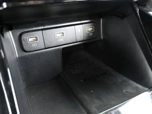 Used 2023 Kia Sorento SX AWD/4WD image 23