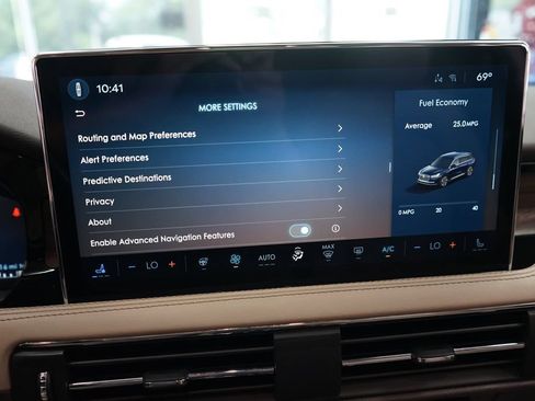 Used 2023 Lincoln Corsair Reserve w/ Equipment Group 201A AWD/4WD image 36