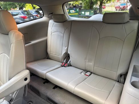 Used 2014 Buick Enclave Premium AWD/4WD image 33