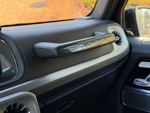 Used 2019 Mercedes-Benz G 550 w/ Exclusive Interior Package image 24