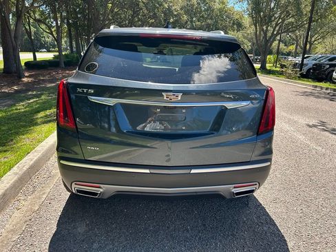 Used 2021 Cadillac XT5 Premium Luxury AWD/4WD image 7
