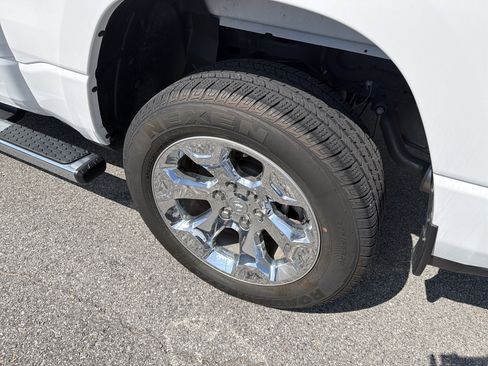 Used 2023 RAM 1500 Big Horn AWD/4WD image 21