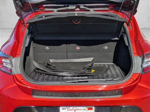 Used 2019 Toyota Corolla SE image 8