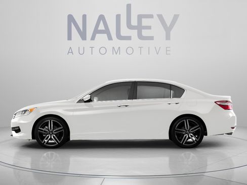 Used 2016 Honda Accord Sport image 2