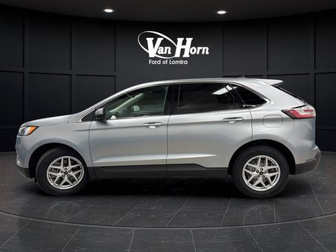 Used 2024 Ford Edge SEL AWD/4WD image 4
