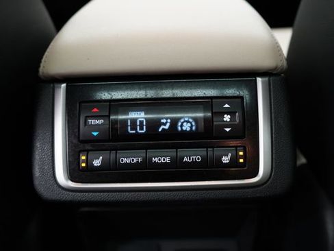 Used 2022 Subaru Ascent Limited w/ Technology Package AWD/4WD image 47