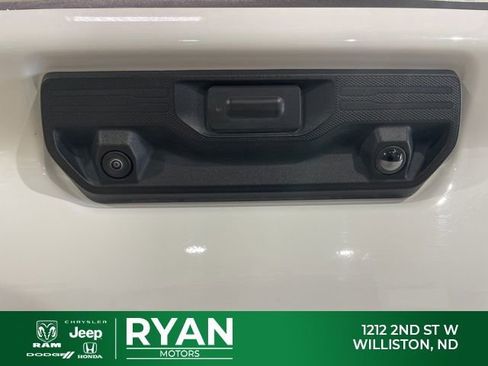 Used 2025 Chevrolet Silverado 2500 LT w/ All Star Edition AWD/4WD image 45