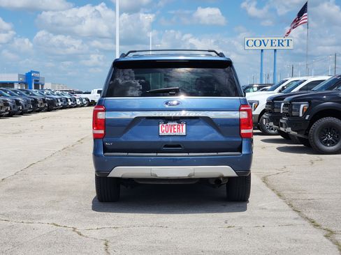 Used 2018 Ford Expedition XLT w/ Equipment Group 202A RWD image 6