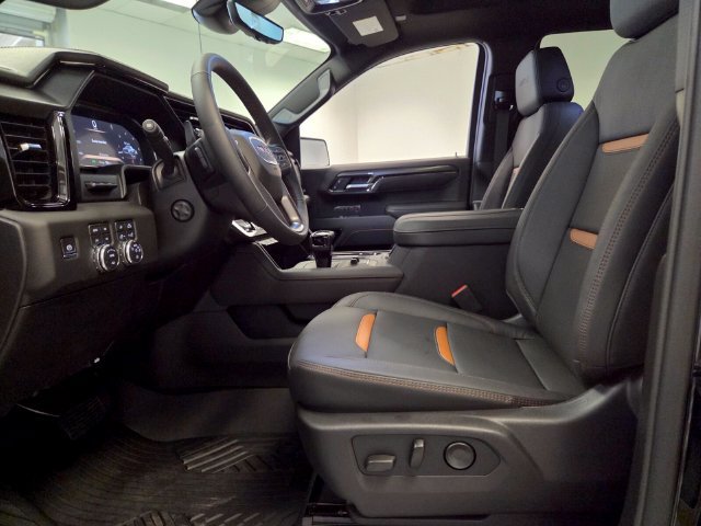 New 2026 GMC Sierra 1500 AT4 w/ AT4 Premium Package AWD/4WD image 12