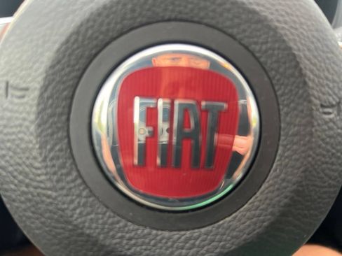 Used 2018 FIAT 124 Spider Classica w/ Technology Group RWD image 50