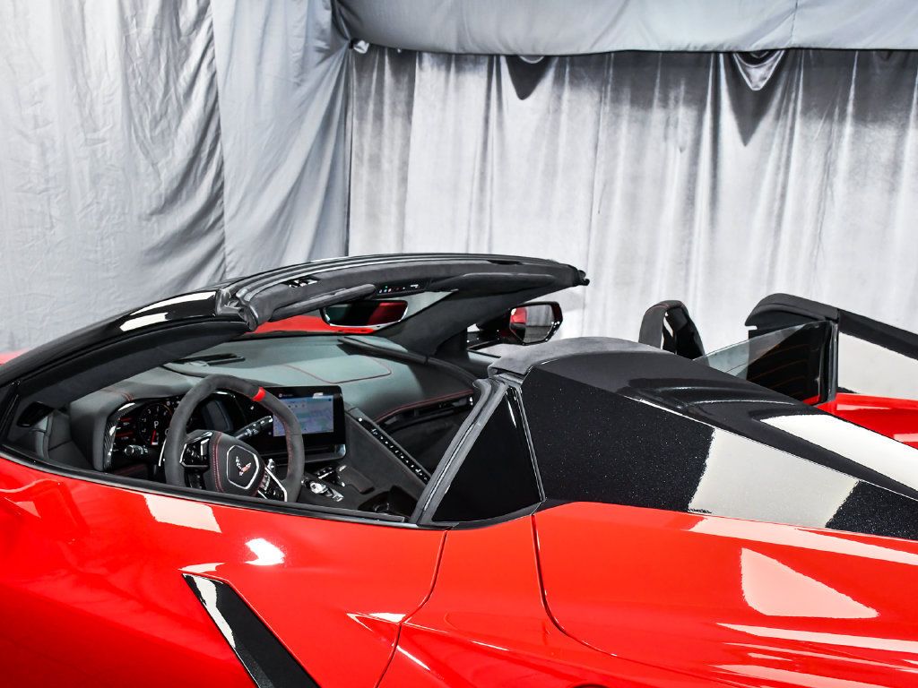 Used 2024 Chevrolet Corvette Stingray Premium Conv w/ Z51 Performance Package RWD image 72
