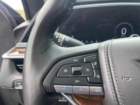 Used 2022 Cadillac Escalade ESV Sport Platinum image 32