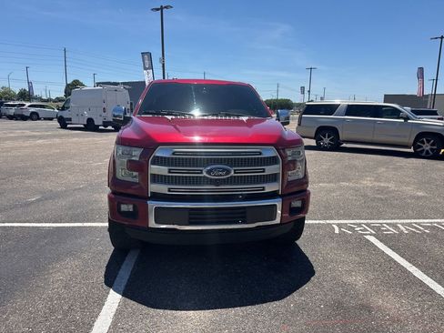 Used 2016 Ford F150 Platinum w/ Equipment Group 701A Luxury AWD/4WD image 3