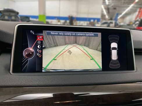 Used 2016 BMW X5 xDrive40e image 30