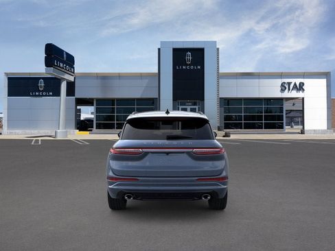 New 2026 Lincoln Corsair Premiere image 5