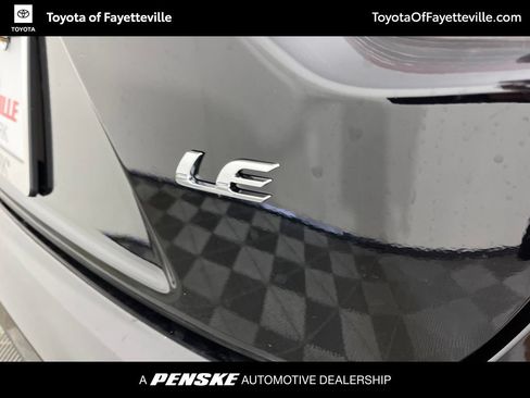 Used 2026 Toyota Corolla LE FWD image 5