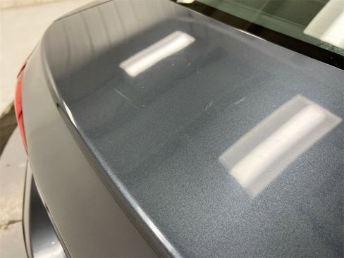 Used 2017 Toyota Corolla L image 30