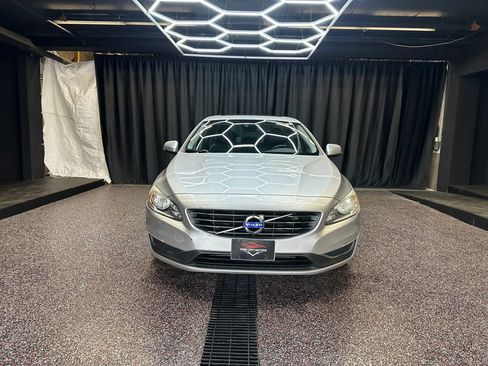 Used 2015 Volvo S60 T5 Premier AWD/4WD image 2