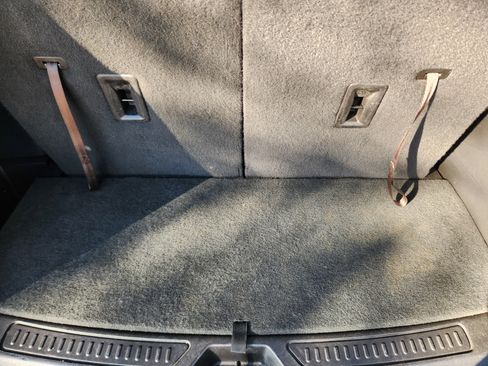 Used 2019 GMC Acadia SLT image 40