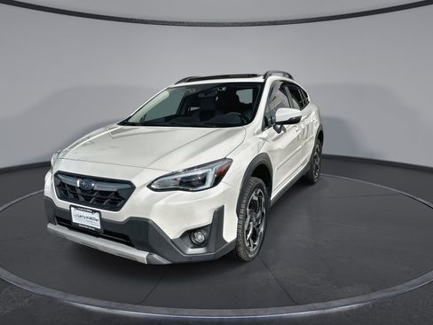 Used 2022 Subaru Crosstrek 2.5i Limited w/ Moonroof Package 2 image 3