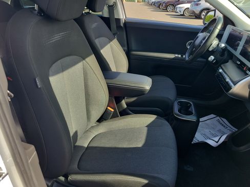Certified 2024 Hyundai Ioniq 5 SEL RWD image 21