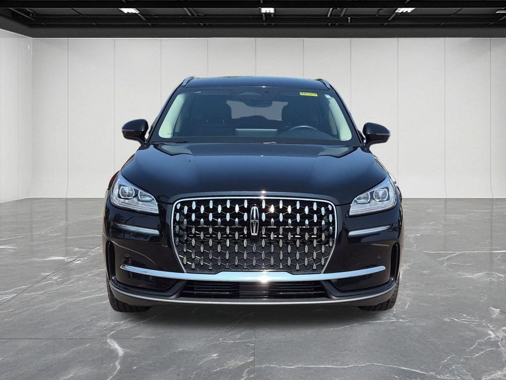 Used 2023 Lincoln Corsair Reserve w/ Equipment Group 201A AWD/4WD image 8