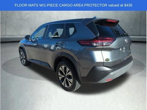 Used 2023 Nissan Rogue SV AWD/4WD image 3