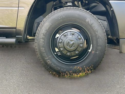 New 2026 RAM 3500 Tradesman AWD/4WD image 28