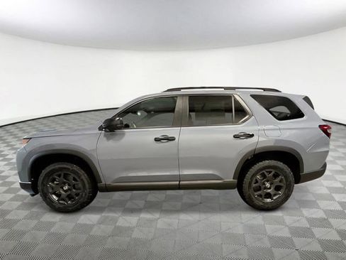 New 2026 Honda Pilot TrailSport image 3