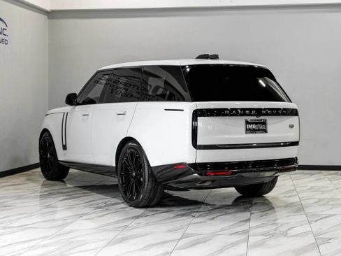 Used 2023 Land Rover Range Rover SE AWD/4WD image 14