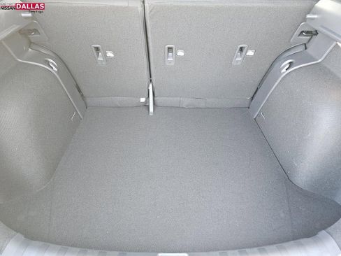 New 2025 Nissan Kicks Play S image 22