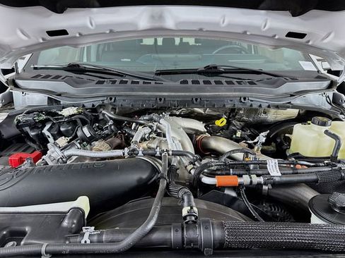 Used 2024 Ford F350 Limited w/ FX4 Off-Road Package image 36