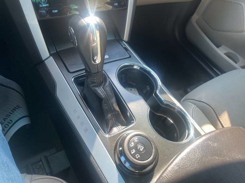 Used 2015 Ford Explorer Limited w/ Equipment Group 302A image 25