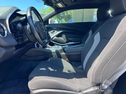 Used 2023 Chevrolet Camaro LT RWD image 11