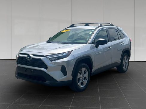 Used 2024 Toyota RAV4 LE AWD/4WD image 1