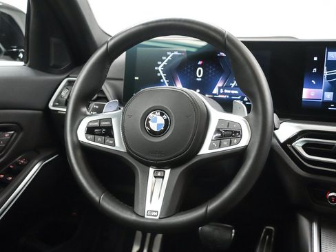 Used 2023 BMW 330i Sedan w/ M Sport Package RWD image 15