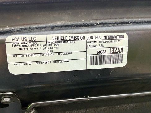 Used 2022 Jeep Wrangler Unlimited Sport w/ Sun And Sound Package AWD/4WD image 31