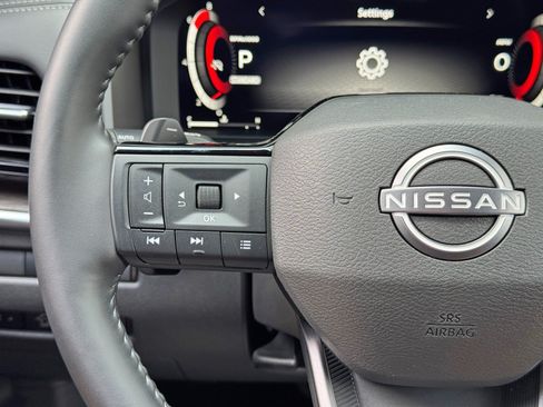 Used 2025 Nissan Rogue Platinum w/ Platinum Premium Package FWD image 20