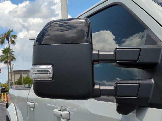 New 2026 Ford F250 Lariat w/ Black Appearance Package AWD/4WD image 11