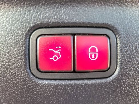 Used 2022 Mercedes-Benz S 500 4MATIC image 21