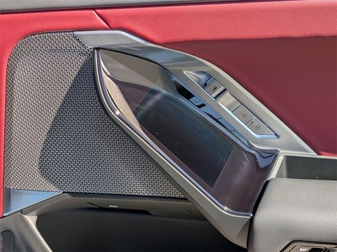 New 2025 BMW 740i 740i image 15