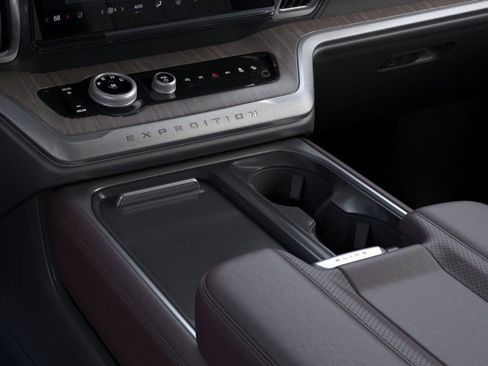 New 2026 Ford Expedition Platinum image 15