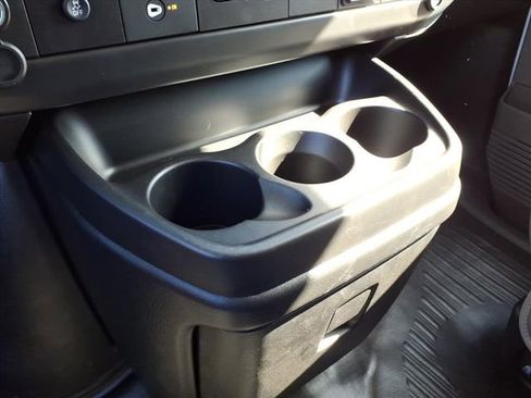 New 2025 GMC Savana 2500 w/ Enhanced Convenience Package RWD image 23