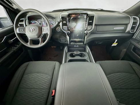 New 2026 RAM 3500 Big Horn AWD/4WD image 9