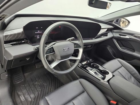 Used 2025 Audi A6 e-tron Premium w/ Convenience Package RWD image 9