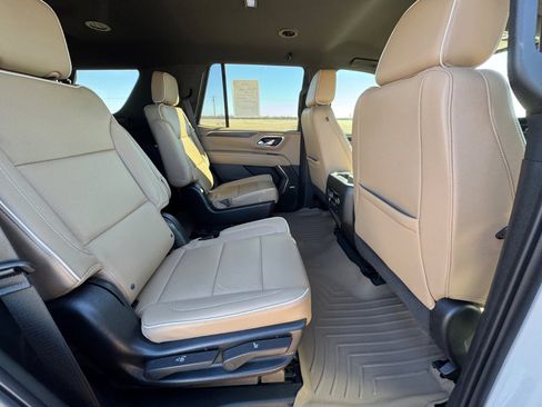 Used 2022 Chevrolet Tahoe Premier image 18