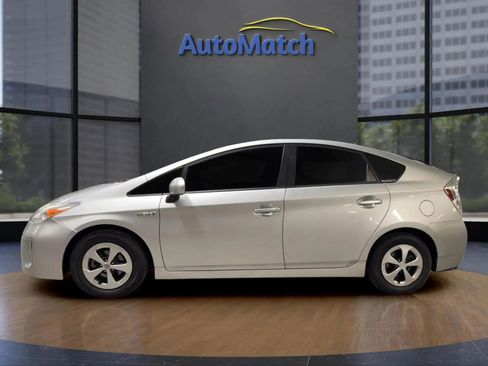 Used 2014 Toyota Prius Four w/ Protection Package image 4
