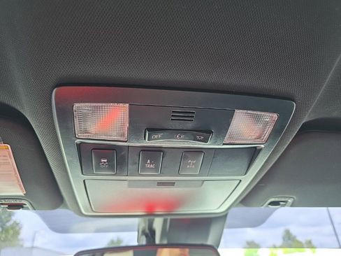 Used 2019 Toyota Tacoma TRD Off-Road AWD/4WD image 21